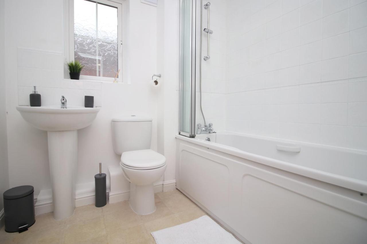 Delft - Spacious Home, High Speed Wi-Fi, Free Parking, Terrace 史云顿 外观 照片